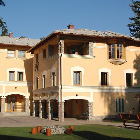 Laetitia Panzio Bed & Breakfast Kaposvár Dış mekan fotoğraf
