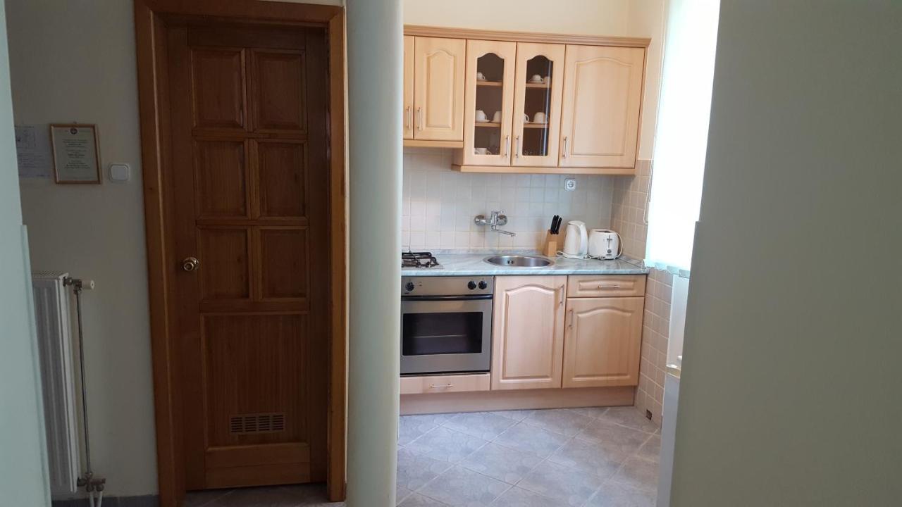 Laetitia Panzio Bed & Breakfast Kaposvár Dış mekan fotoğraf